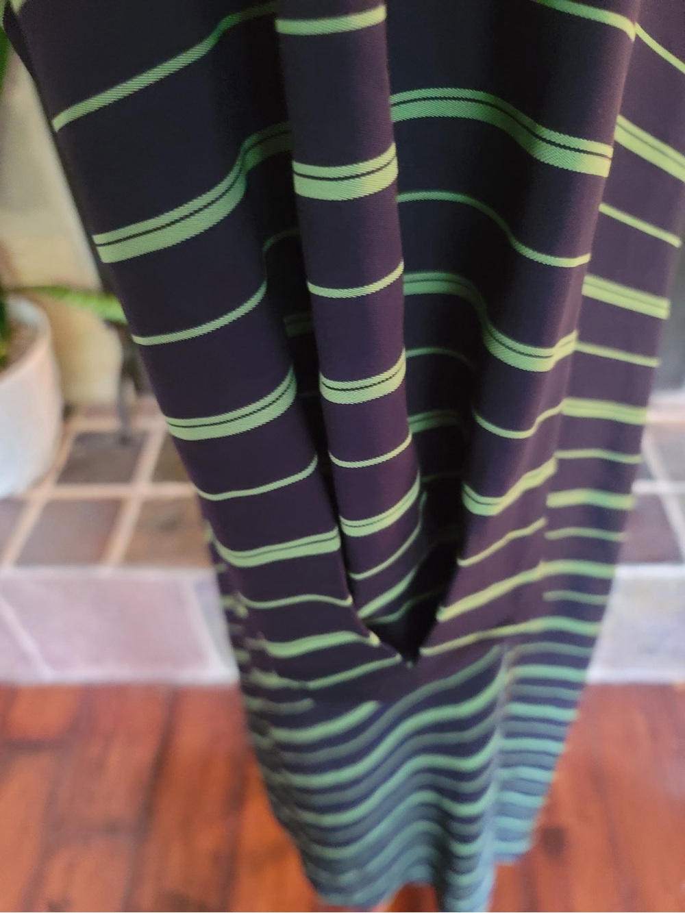 Nine West Navy Green Chevron Stripe Maxi Dress Size XL Long Sleeve Scoop Neck - Picture 10 of 11